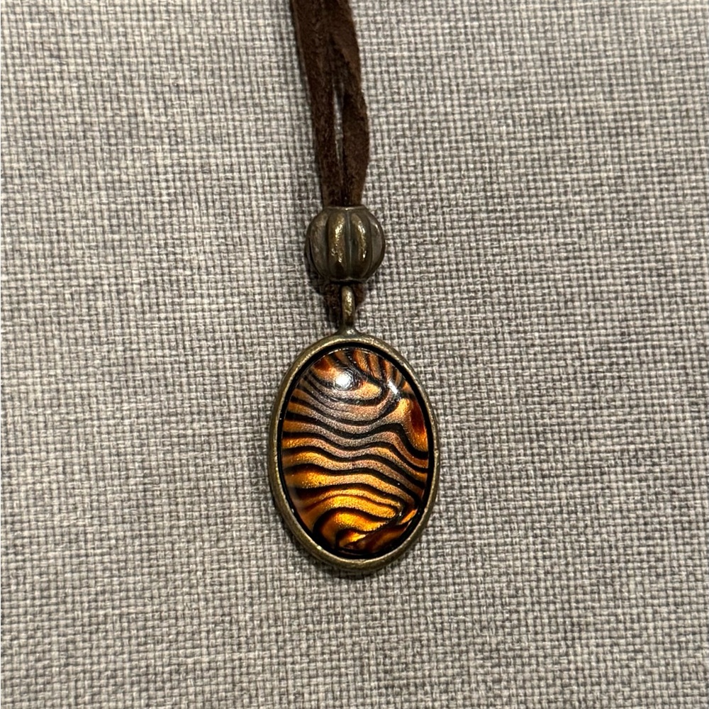 VINTAGE Tiger Eye Pendant